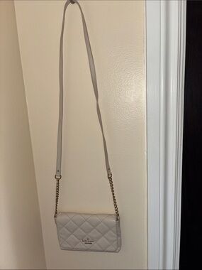 Quilted Crossbody Shoulder Bag in Light Gray